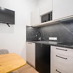 Airport-bus - 13 North - 1 Appartement Tallinn