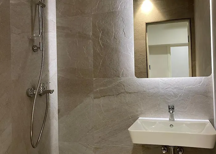 Airport-bus - 13 North - 1 * Tallinn