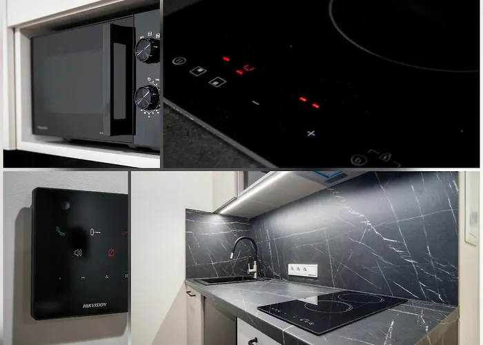 Airport-bus - 13 North - 1